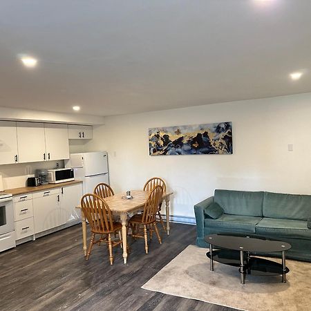 Central Halifax One Bedroom Apartment In Clayton Park Экстерьер фото